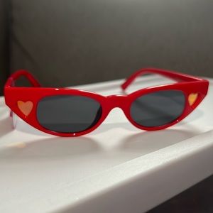 ❤️Betsey Johnson Sunnies ❤️